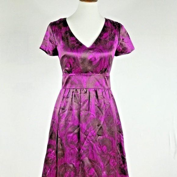 Banana Republic Dresses & Skirts - Banana Republic Size 2 Purple Silk Fit Flare Dress